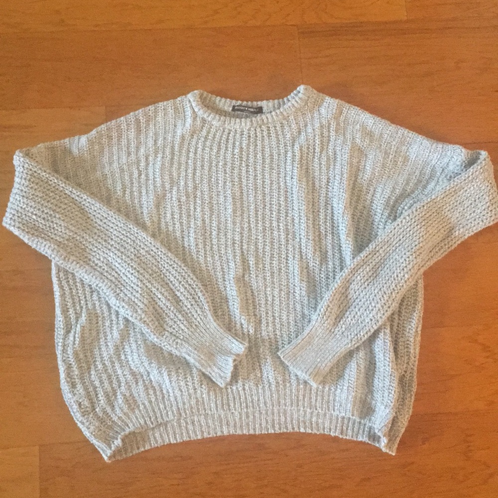 Brandy Melville  beautiful grey knit sweater